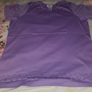 Purple t shirt with floral details